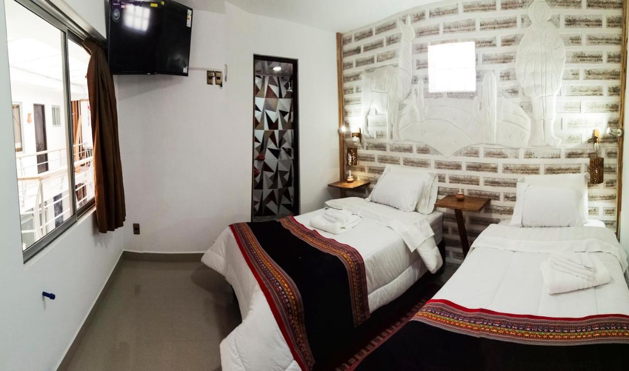 אויוני Hotel Sal Andina מראה חיצוני תמונה